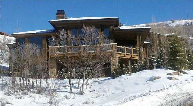 1st image of 986 Aerie Dr