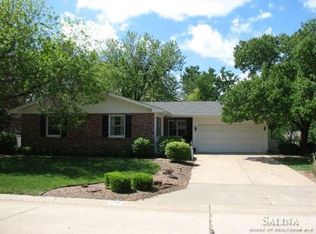 110 S Estates Dr, Salina, KS 67401