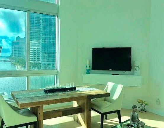 3rd image of 300 S Biscayne Blvd #L6