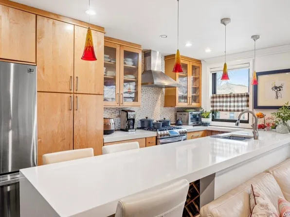 57-34 244th Street #Upper, Douglaston, NY 11362