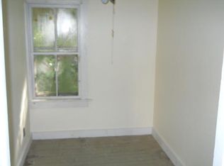 99 Valley St, Springfield, VT 05156