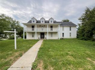 106 E Main St, Jamesport, MO 64648
