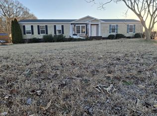 1085 Bullhead Rd, Pikeville, NC 27863