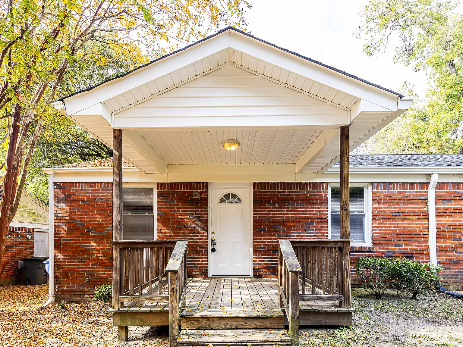 2 bed, 550 sqft, $1,350 — Photo 1