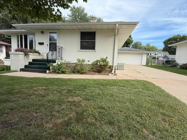 1212 8th Ave NE, Brainerd, MN 56401