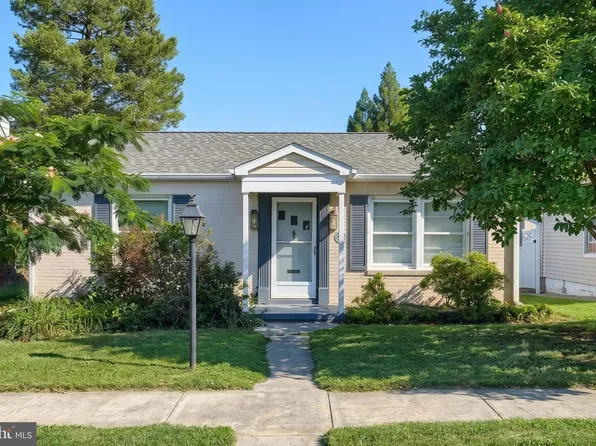 209 Penn St, Hanover, PA 17331