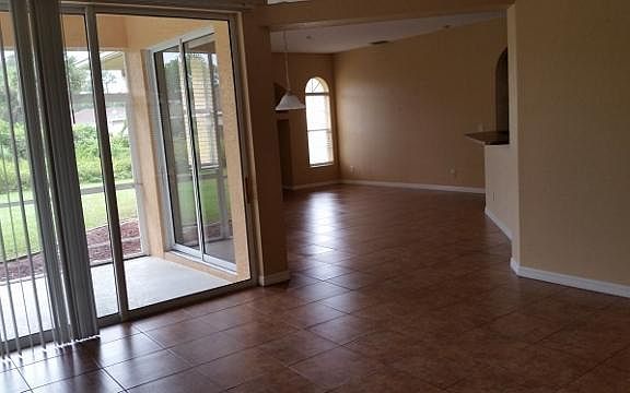 3rd image of 2381 Sadnet Ln
