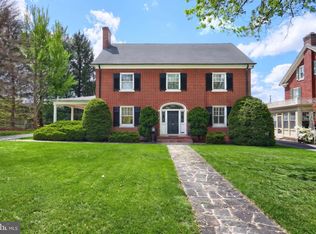 206 Eichelberger St, Hanover, PA 17331