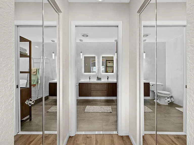 8050 Aberdeen Dr #202 — Photo 35