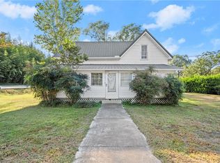 4410 Oak St, Oakwood, GA 30566