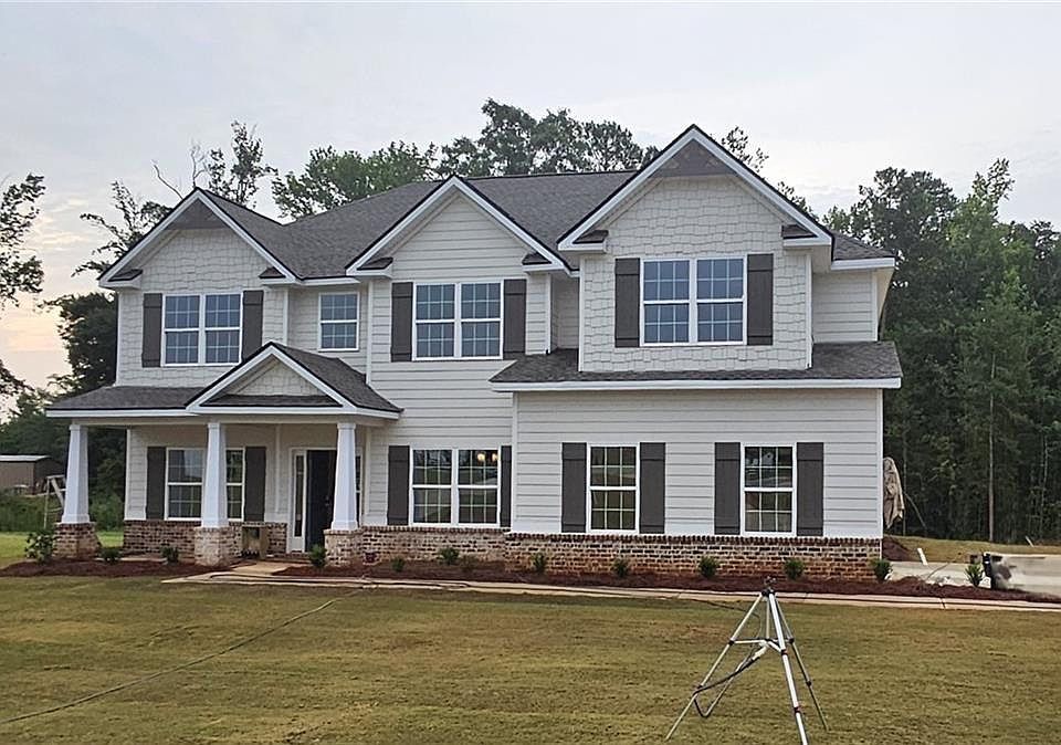 1st image of 239 Lee Road 2234 Rd