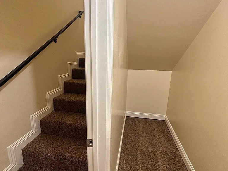 638 W Colden Ave — Photo 8