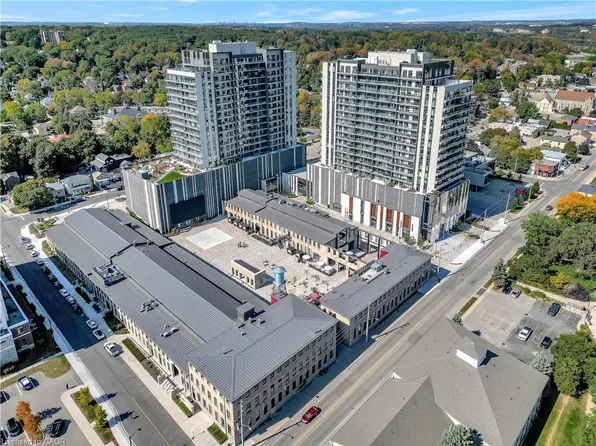 50 Grand Ave S #1508, Cambridge, ON N1S 0C2