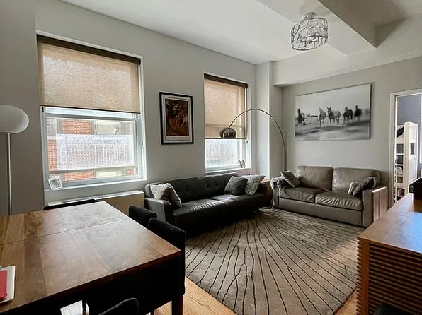 99 John St APT 706, New York, NY 10038