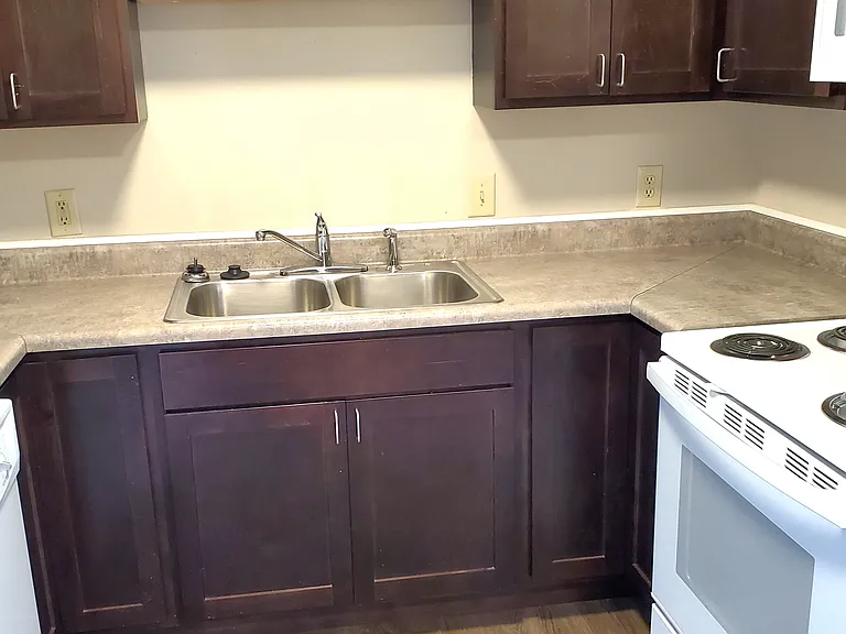 18 Elk Ln — Photo 4