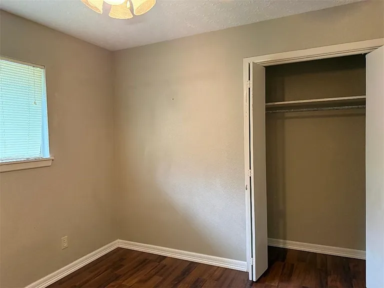205 Broadway St — Photo 17