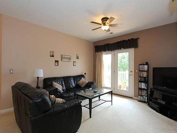 5th image of 2275 Pinnacle Court #207