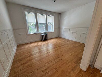 5th image of 88 Winchester St #2