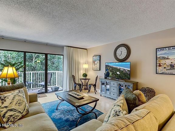 3rd image of 2122 BEACH WOOD Road