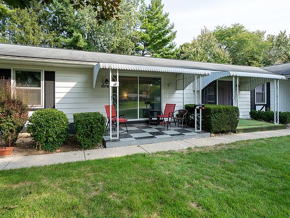 3rd image of 5078 Southglow Ct SE #112