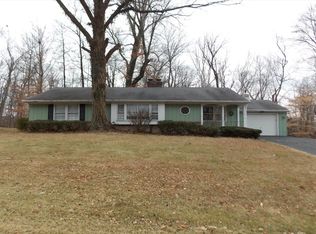 718 Beechwood Ln, Milford, OH 45150