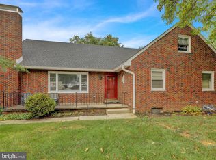 117 W Roseville Rd, Lancaster, PA 17601