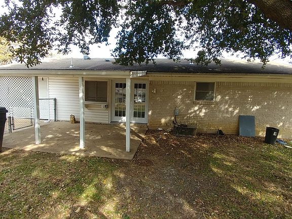 5th image of 10522 Big Thicket Dr