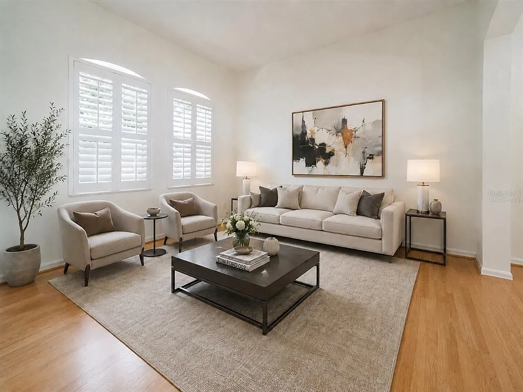 4 bed, 3.0 bath, 2222 sqft, $3,550 — Photo 2