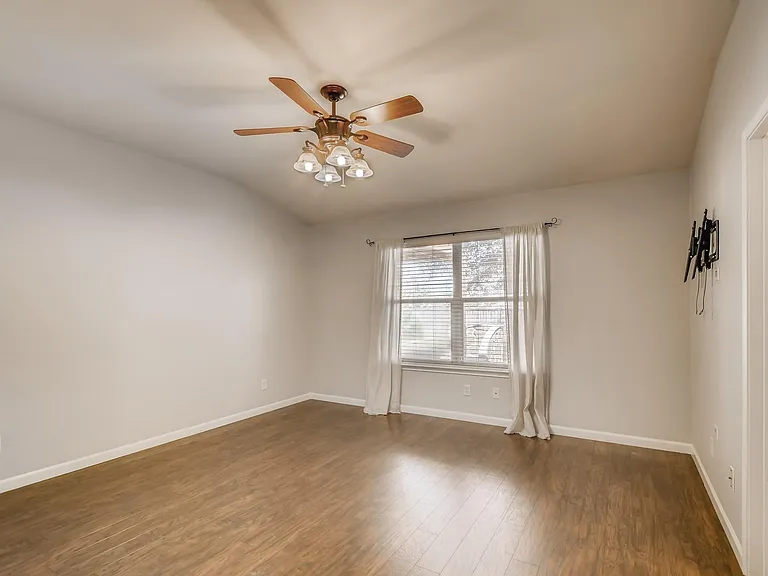 3676 Spring Canyon Trl — Photo 18