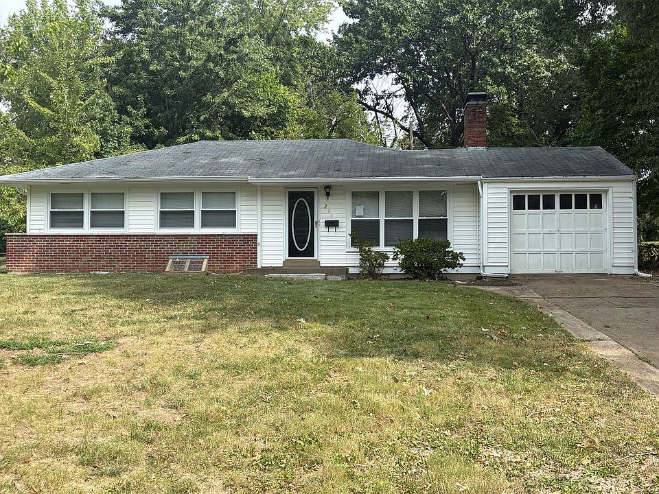 1st image of 211 Frost Ave
