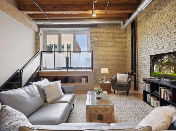 406 Wacouta St Unit 217, Saint Paul, MN 55101