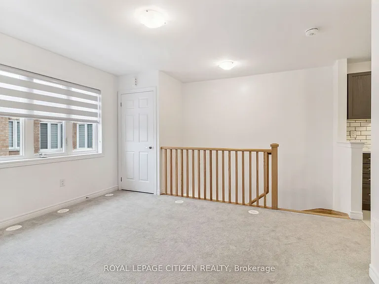 526 Whites Hill Ave #B — Photo 18