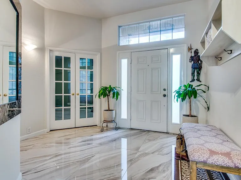 6721 Alderbrook Dr — Photo 4