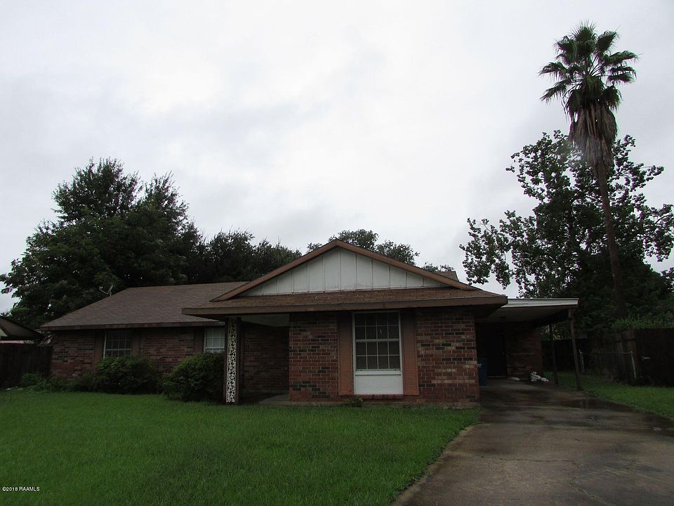 1st image of 301 Toulouse Dr