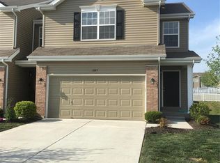 1225 Woodgrove Park Dr, O'Fallon, MO 63366