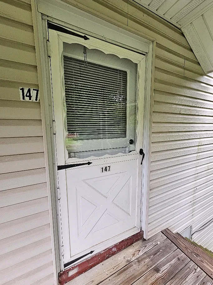 147-149-153 Capperella Dr - 147 — Photo 4