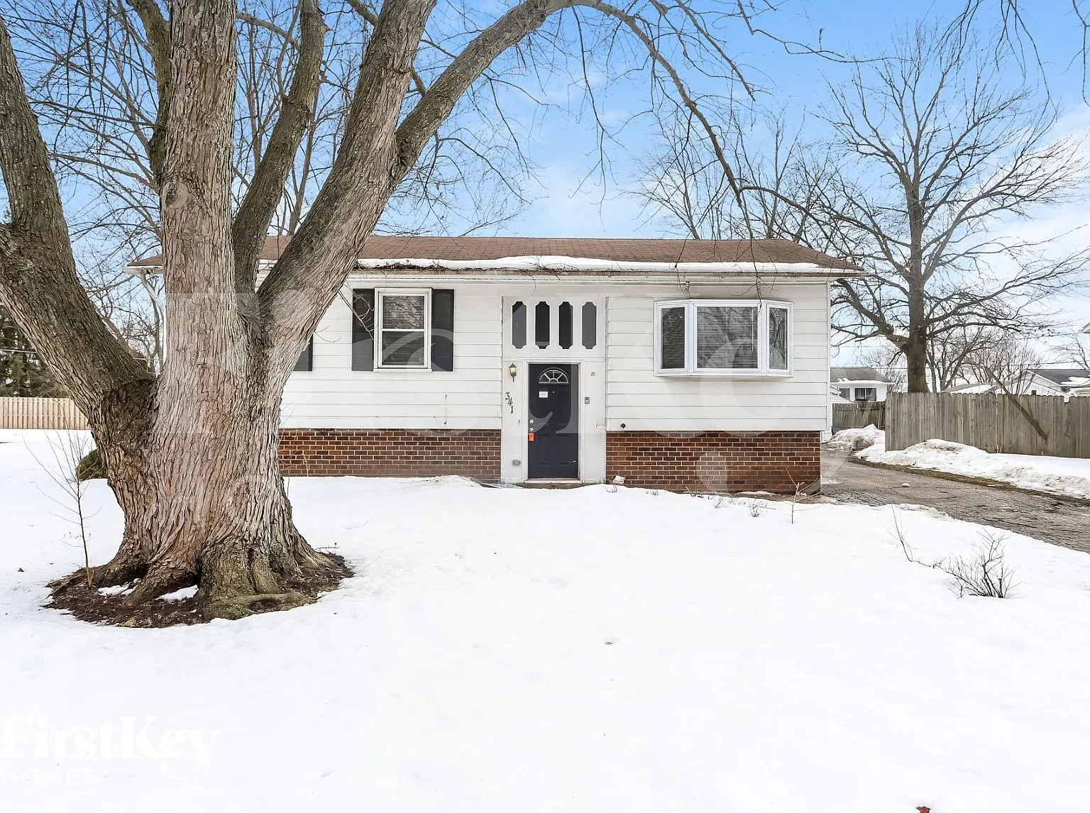4 bed, 2.0 bath, 1808 sqft, $2,675 — Photo 1