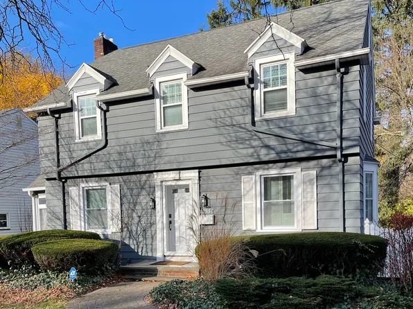 2530 Elmwood Ave, Rochester, NY 14618