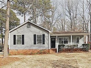 5132 Glenview Ct, Charlotte, NC 28215