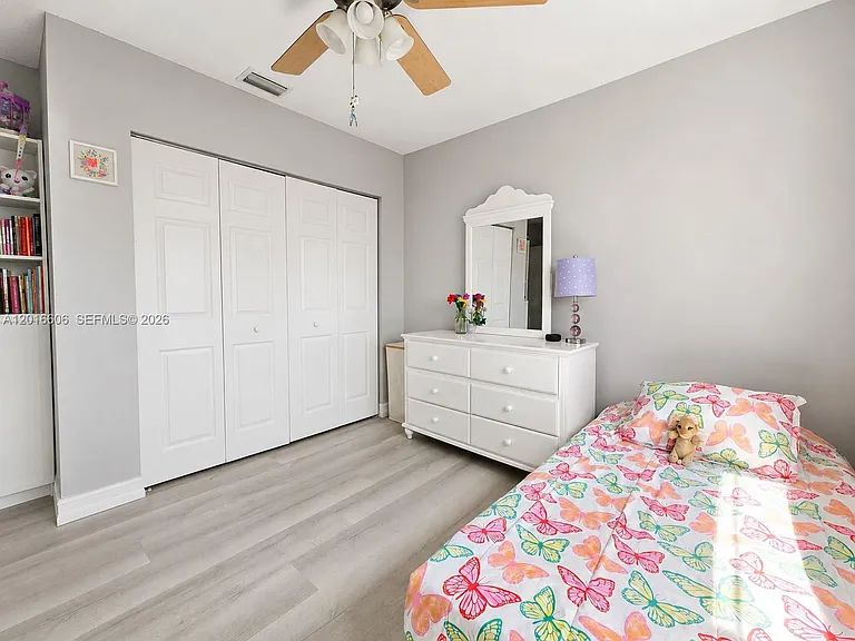 963 Falling Water Rd — Photo 9
