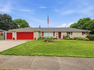 3505 Bently Dr, Rockford, IL 61101