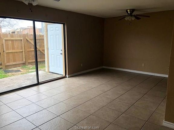2nd image of 1801 Potomac Pl APT B