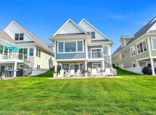 10061 Dixie Hwy, Ira, MI