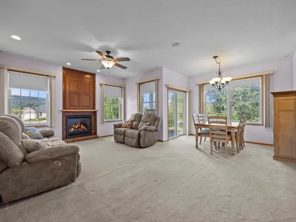 755 Hickory Way Unit 2, Lake City, MN 55041