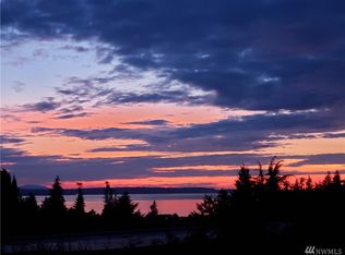 1130 5th Ave S APT 202, Edmonds, WA 98020