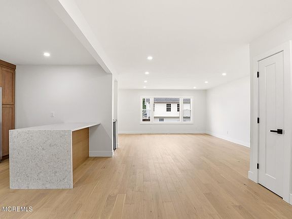 5th image of 1209 Birmingham Avenue