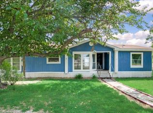 305 Carson St, Red Oak, TX 75154