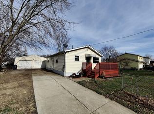 1041 Welton Ave, Akron, OH 44306