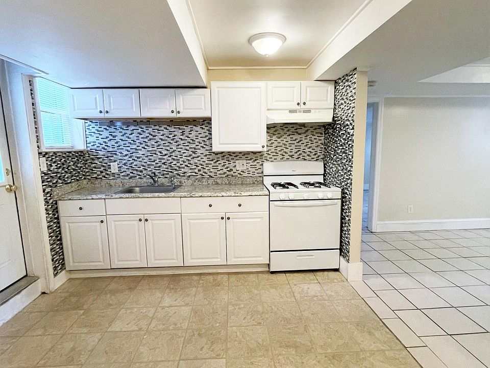 1st image of 12 Linden St #6B