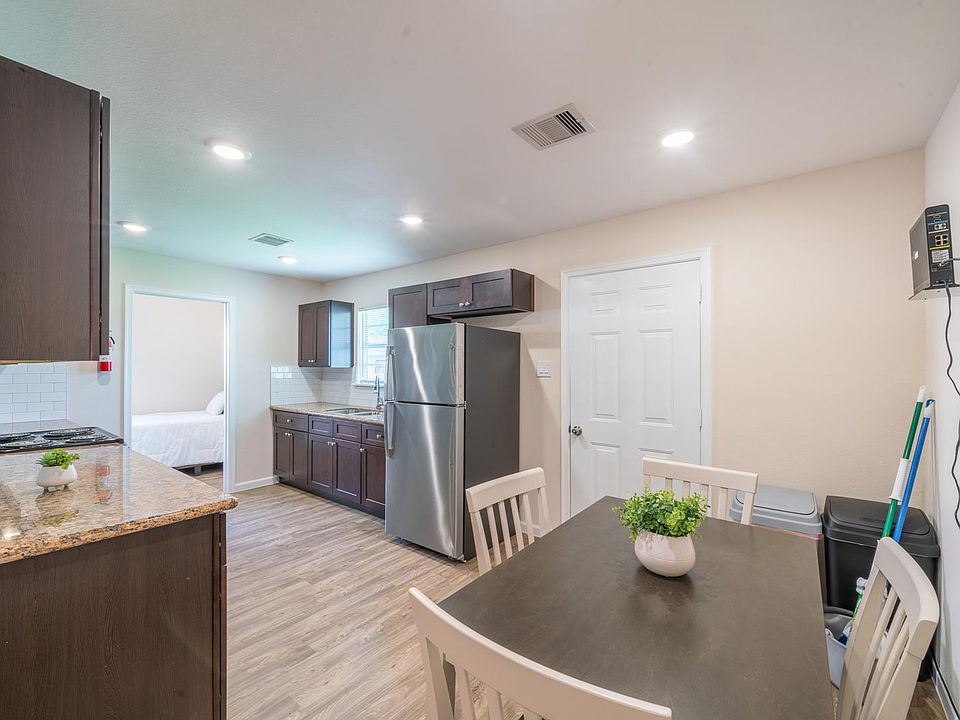 1st image of 11105 Oswego St #13953964